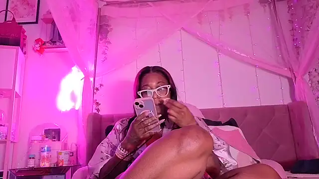 VixenCapri Live XXX-Chat