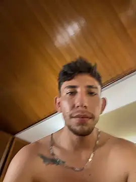 Luke_and_Liah – Naživo XXX chat
