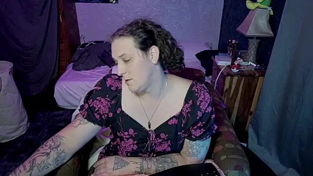 Czat XXX na żywo – Abagail_soft
