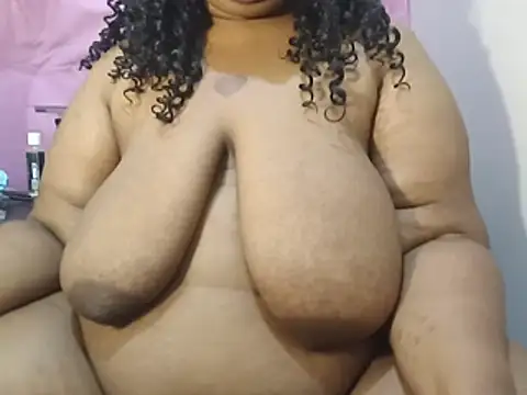 Boringbabe Chat XXX in diretta