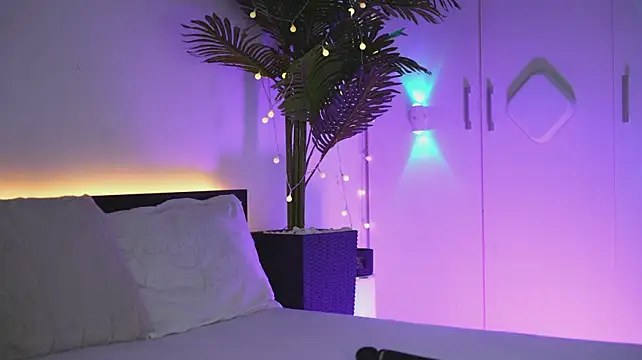 KatiaDivine 现场XXX聊天