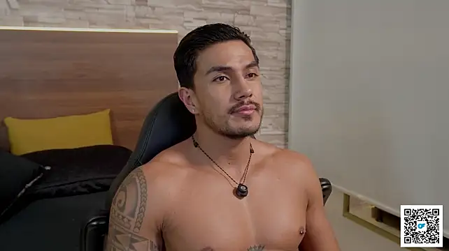 XXX chat uživo modela aaron_bolt