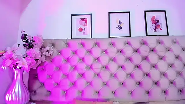 Онлайн чат XXX LiaKorz