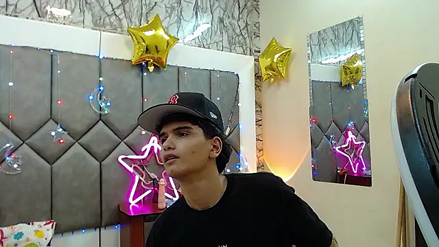 Steve_Hotman XXX чат на живо