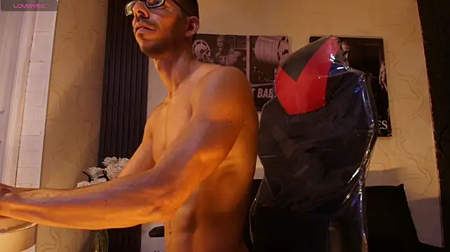 Chat +18 de FalconTeam89 ao vivo