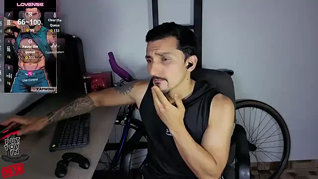 Czat XXX na żywo – Marck_Muscle