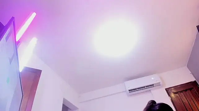 NicoleTorres' Live XXX Chat
