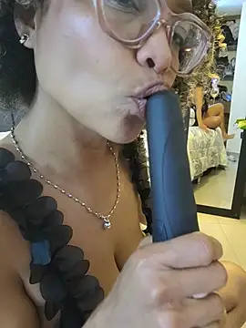 BiiancaEstradaa 现场XXX聊天