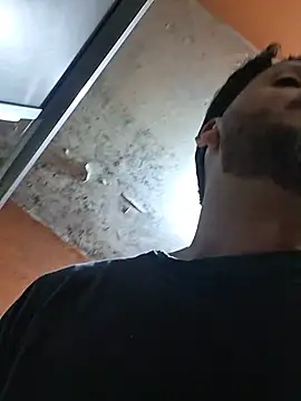 צ'אט XXX בשידור חי של COROADOTADOCASADO