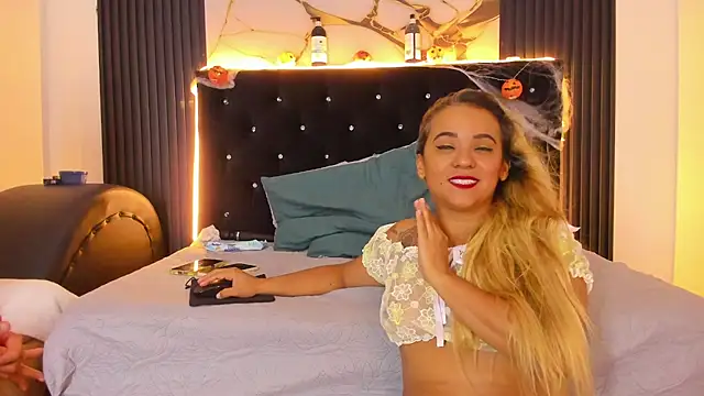Chat +18 de Laura396 ao vivo