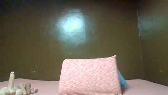 Heavenskyyee's Live XXX Chat
