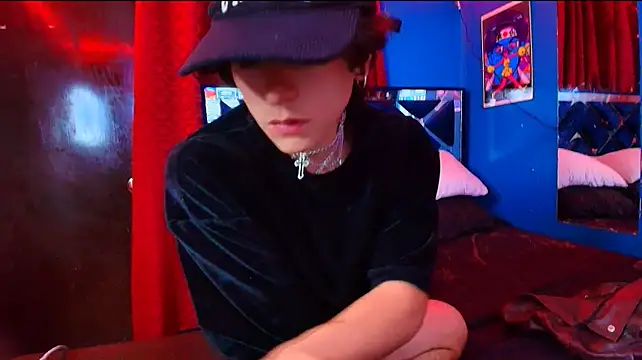Chat +18 de Luke_Howland ao vivo