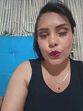 Chatroom XXX en direct de Barbbara_sweett