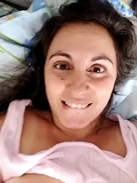 ShelaDiass Chat XXX in diretta