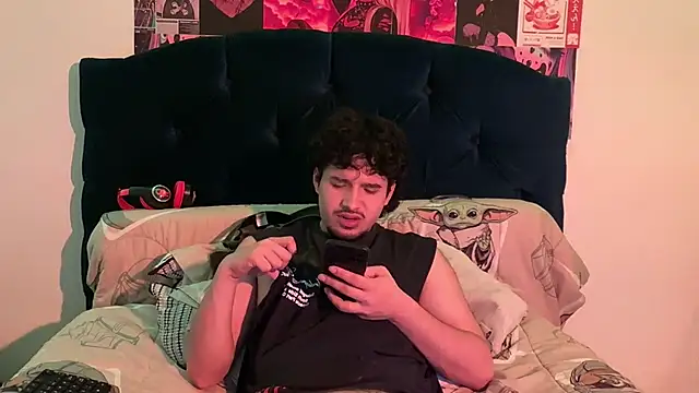zoren_33 élő XXX-chatje