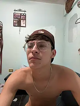 Kakolush Webcam show