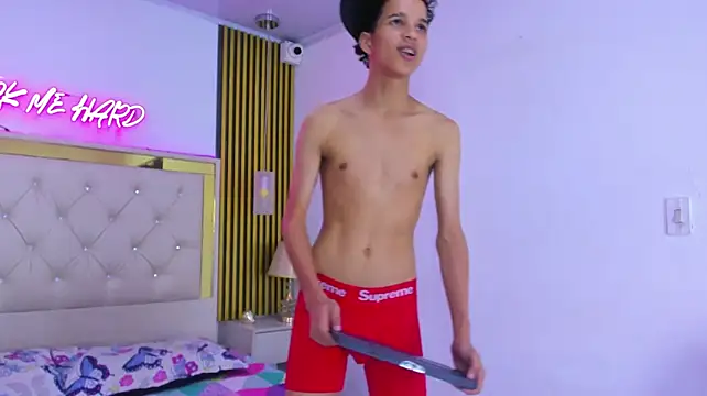 XXX chat uživo modela JustinSecret