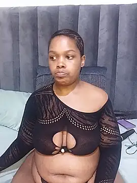 Chat XXX Live BigbootyNickyx