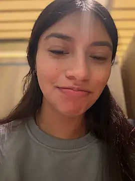 CocoaGigiMuse's Live XXX Chat