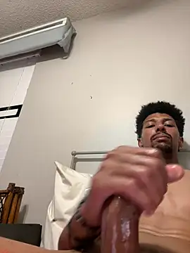 Chat +18 de BigPrettyDick777 ao vivo