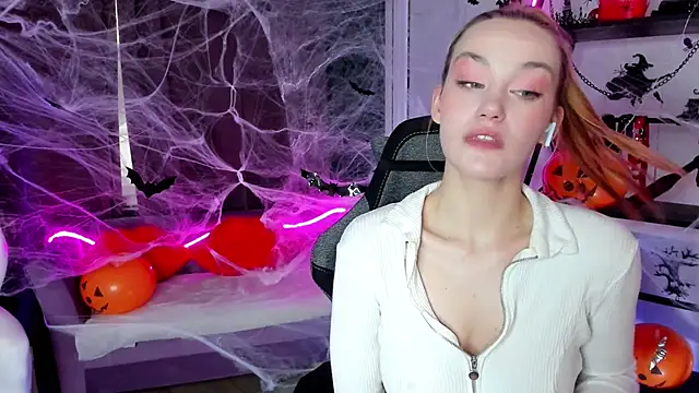 Ida_FaneStain's Live XXX Chat