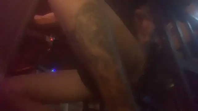 mcperson222's Live XXX Chat