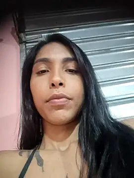 Chat XXX ao vivo de ineszi