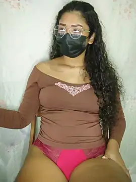 Helehot67's Live XXX Chat