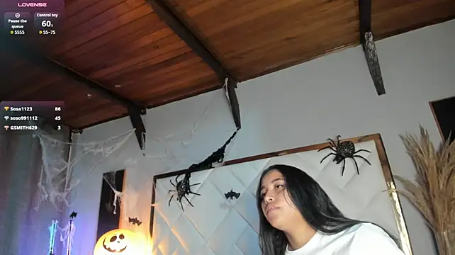 EmiliWilliams – Naživo XXX chat