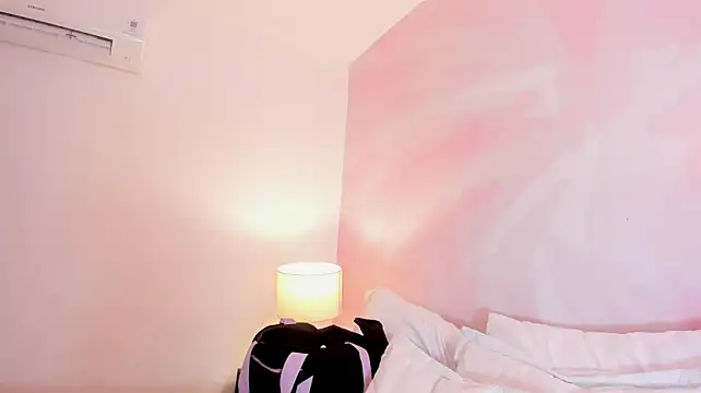 IsabelaStefano Chat XXX in diretta