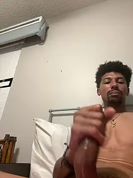 BigPrettyDick777 Chat XXX live