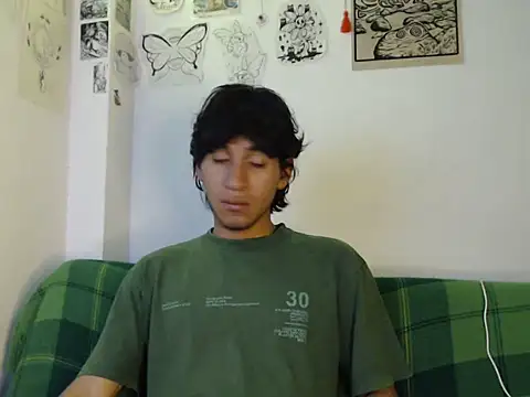 XXX chat uživo modela ElliotAzert