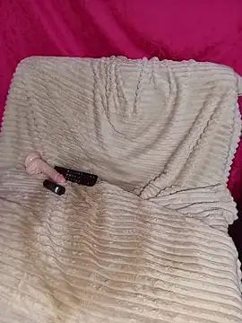 Dahian লাইভ XXX চ্যাট