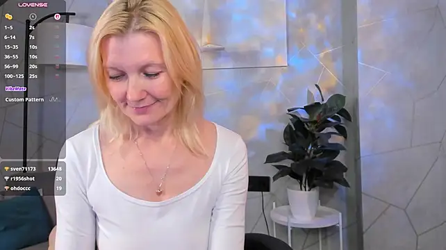 Julie_Lucas – Live XXX-chat