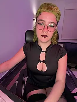 infernaldeity Chat XXX in diretta