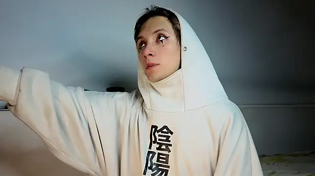 XXX chat uživo modela Feniix__