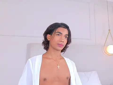 AlanCuute – Live XXX-chat