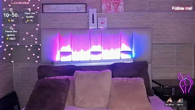 mia_devine_ Live XXX Chat