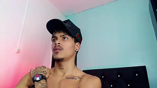 Chat +18 de Angel_foxc13 ao vivo