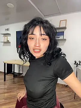 baby_akuma0's Live XXX Chat