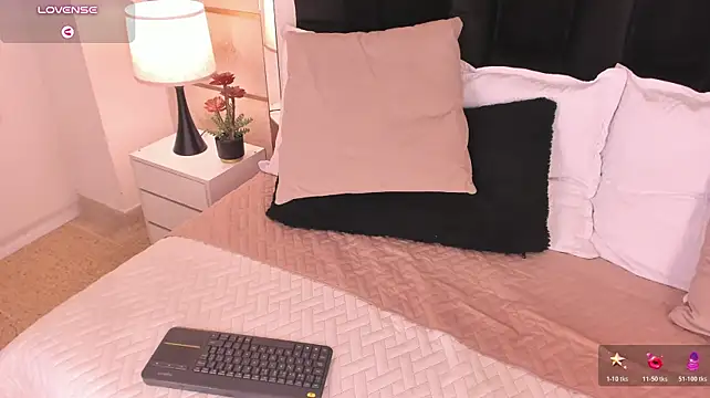 Crystal_Rose__n Live XXX chat