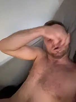 SoberingTadpole – Naživo XXX chat