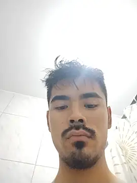 XXX chat uživo modela JorFire78