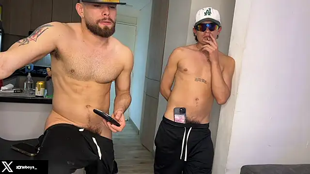دردشة zoneboys الجنسية المباشرة