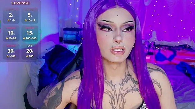 Chat +18 de Lisa_sparkleee ao vivo