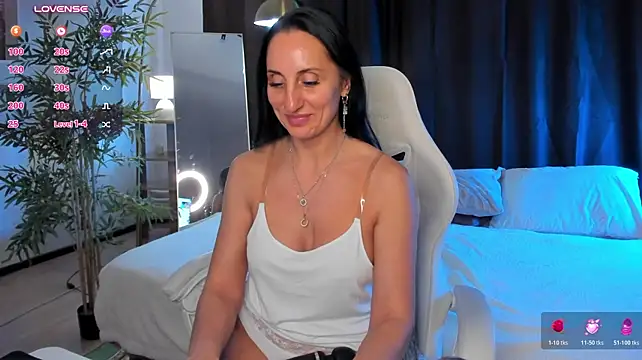 Eva_luxa Adl ı Modelin Canlı XXX Sohbeti