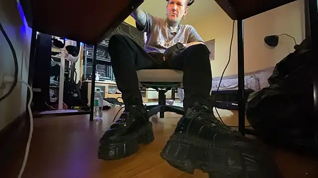 razor_paul Chat XXX live