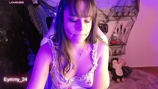 Eymmy_24's Live XXX Chat