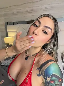 Czat XXX na żywo – Miacoleman_