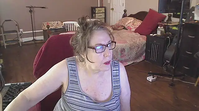 Ireallysquirt Live XXX-Chat